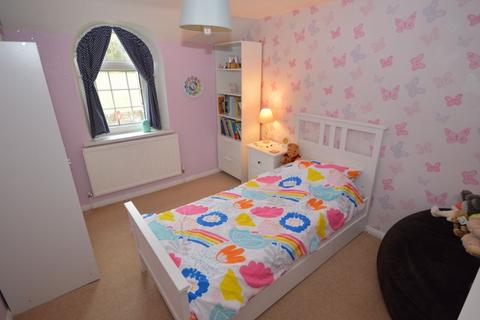 1 Post Office Row, Glangrwyney, Crickhowell, NP8 1EG