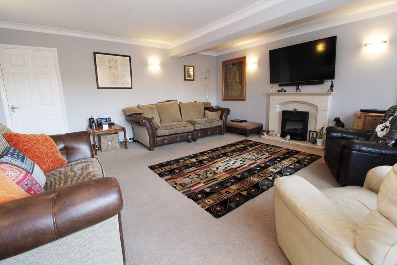 Kingshayes Road, Aldridge 4 bed detached house £395,000