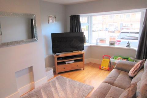 71 Brackenfield Road, Birmingham, B44 9BG