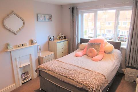 71 Brackenfield Road, Birmingham, B44 9BG