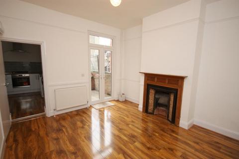 3 bedroom detached house to rent, Wells House Road, East Acton, London, NW10 6EE