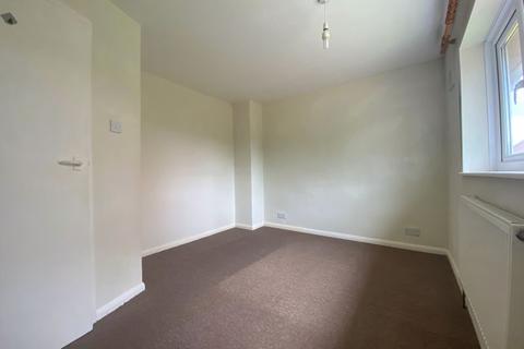 98 Lancelot Road, Exeter, EX4 9BY
