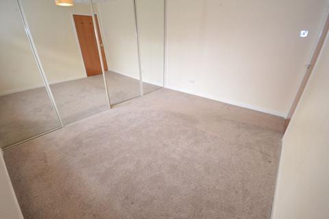 17 Ash Priors, Widnes, WA8 4NH