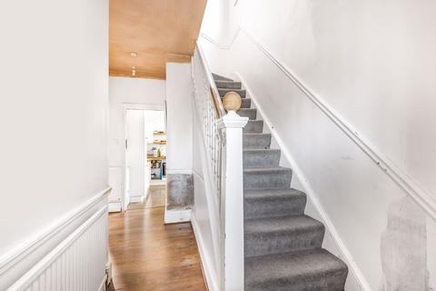 26 Bute Gardens, Wallington, SM6 8SS