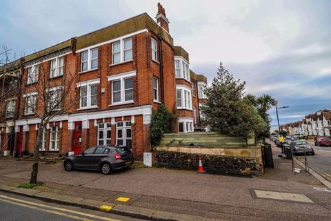 Station Road, Westcliff-On-Sea