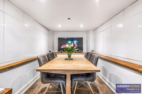 31 Malden Hill, New Malden, KT3 4DS