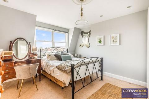 31 Malden Hill, New Malden, KT3 4DS
