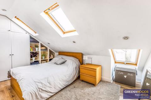 31 Malden Hill, New Malden, KT3 4DS