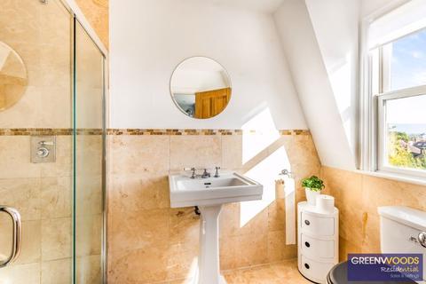 31 Malden Hill, New Malden, KT3 4DS