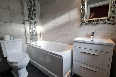 3 bedroom house to rent, Southey Street, Bootle, L20