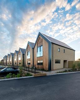 8 Blumer Lock, Yalding, Maidstone, ME18 6AD