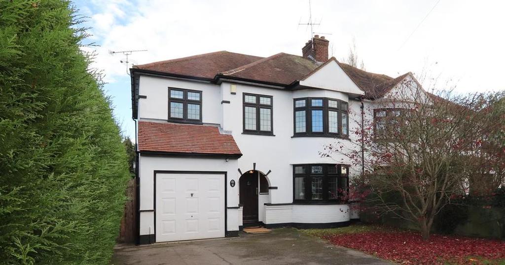 Friars Avenue, Shenfield, Brentwood 4 bed semidetached house £875,000