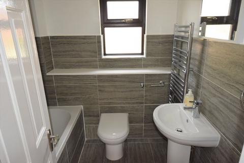 undefined, Muirfield, Luton