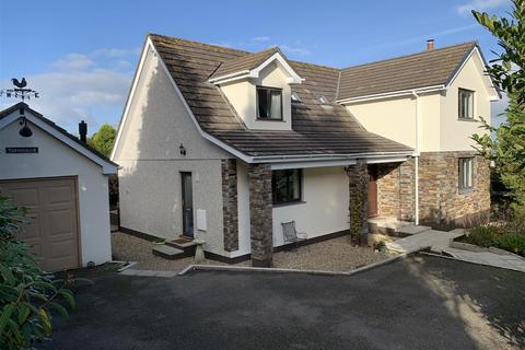 Trebarrick North Road, Whitemoor, St Austell, PL26 7XL