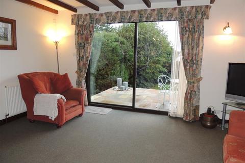 Trebarrick North Road, Whitemoor, St Austell, PL26 7XL