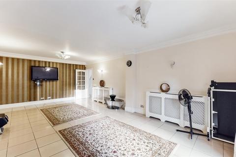137 Carlton Avenue West, Wembley, HA0 3RA