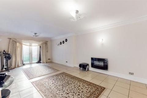 137 Carlton Avenue West, Wembley, HA0 3RA