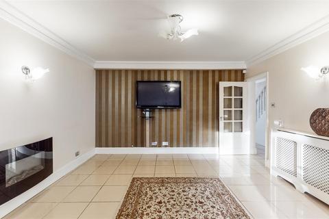 137 Carlton Avenue West, Wembley, HA0 3RA