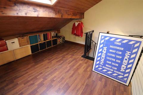 23 Beever Street, Manchester, M16 9JR