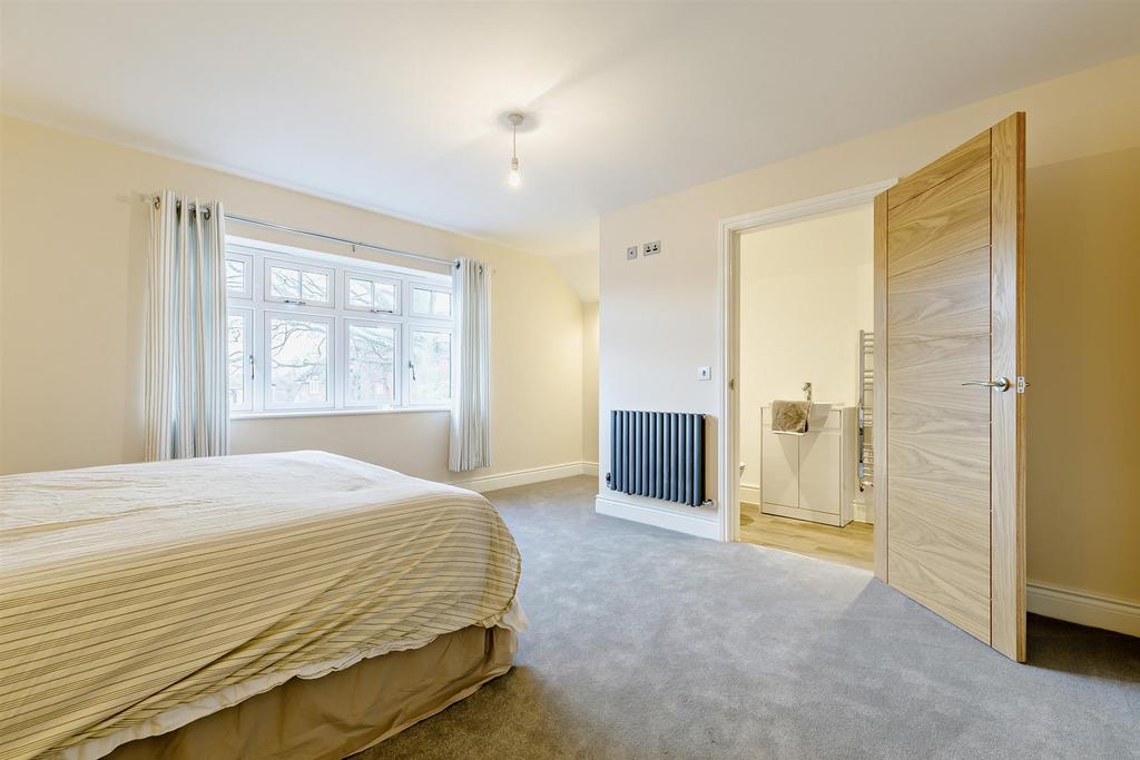 8444633-interior14-800.jpg