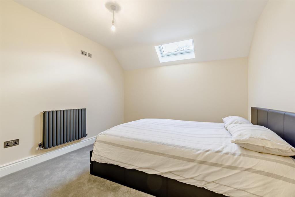8444633-interior16-800.jpg