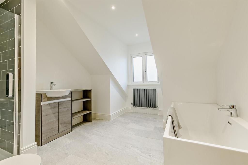8444633-interior20-800.jpg