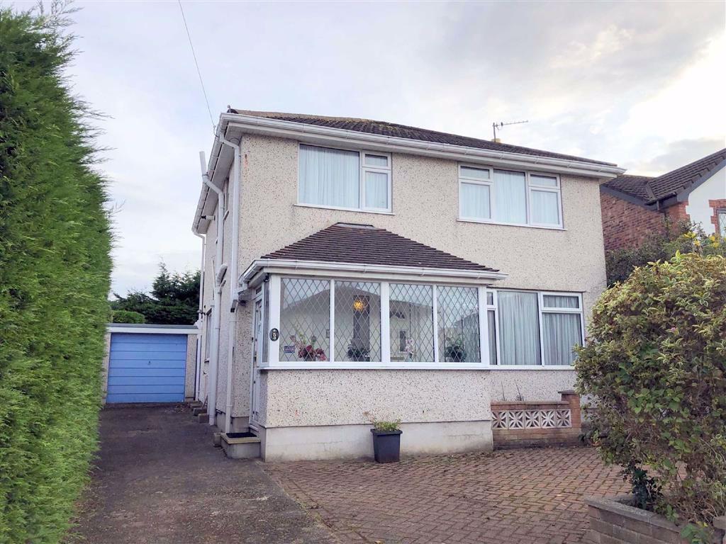 Harlech Road, Llandudno, Conwy 3 bed detached house £236,000