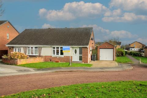 61 Amiens Close, Darlington, DL3 0UL