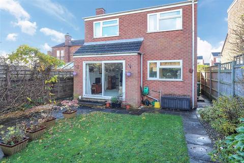 15 Gould Road, Hampton Magna, Warwick, CV35 8TU