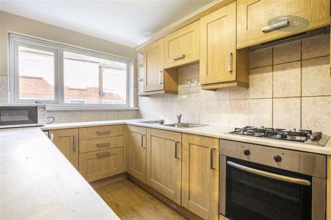 25 Springvale Walk, Sheffield, S6 3GY