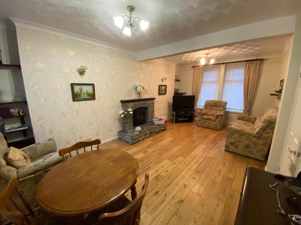 Wyndham Street, Porth Porth 2 bed terraced house £125,000