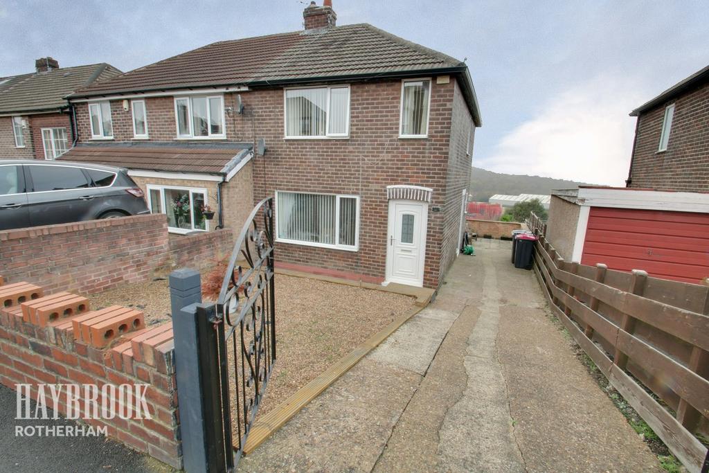 Whitley View Road, Rotherham 2 bed semidetached house £130,000