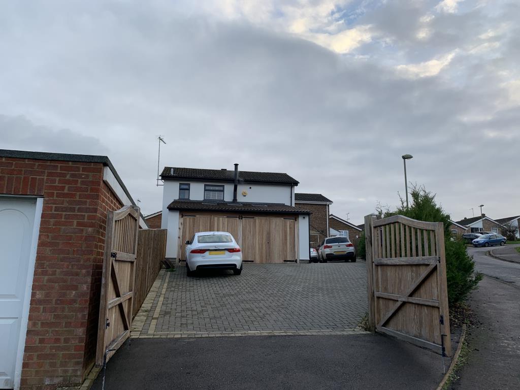 Bridle Close, Banbury, OX16 3 bed detached house £1,400 pcm (£323 pw)