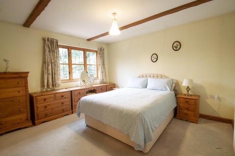 119 Coppermill Road, Wraysbury, Staines-upon-thames, TW19 5NX