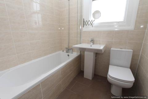 Flat 6, 2 Sibthorp Road, Mitcham, CR4 3NN