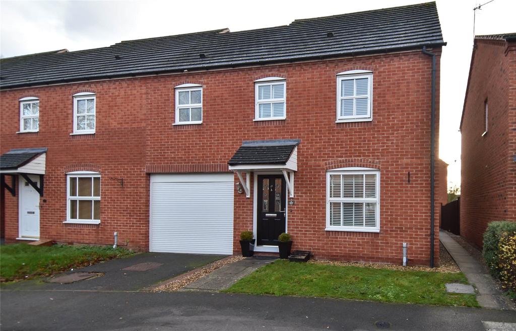 Iron Way, Bromsgrove, B60 3 bed end of terrace house £275,000