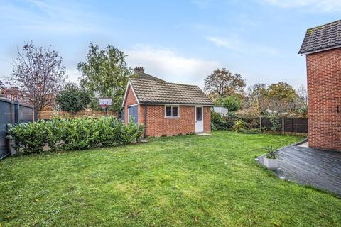 3a Palace View, Bromley, BR1 3EJ