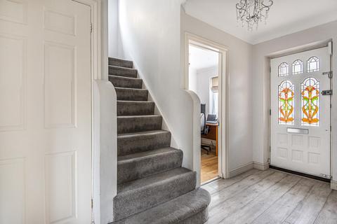 3a Palace View, Bromley, BR1 3EJ