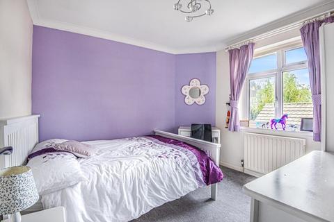 3a Palace View, Bromley, BR1 3EJ