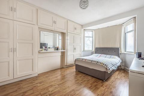 198 Manor Lane, London, SE12 0UA
