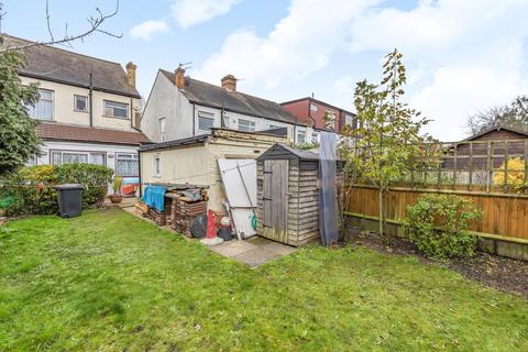 198 Manor Lane, London, SE12 0UA