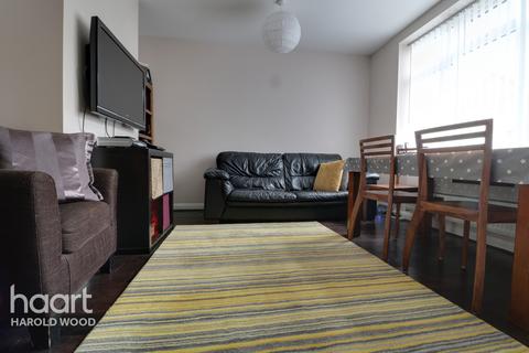 93 Daventry Road, Romford, RM3 7RA