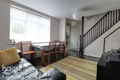 93 Daventry Road, Romford, RM3 7RA