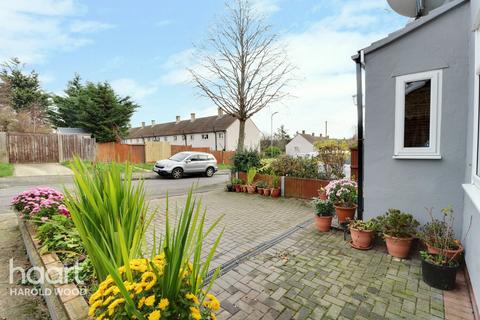 93 Daventry Road, Romford, RM3 7RA