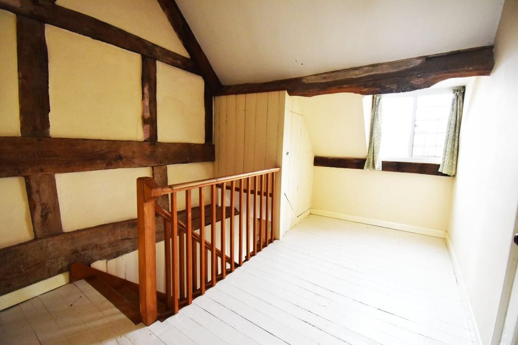 Bridge Street, Leominster 1 bed flat £375 pcm (£87 pw)