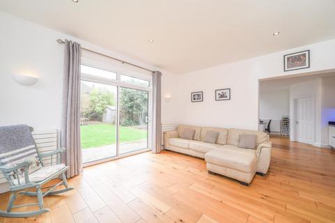 53 Bodley Road, New Malden, KT3 5QD