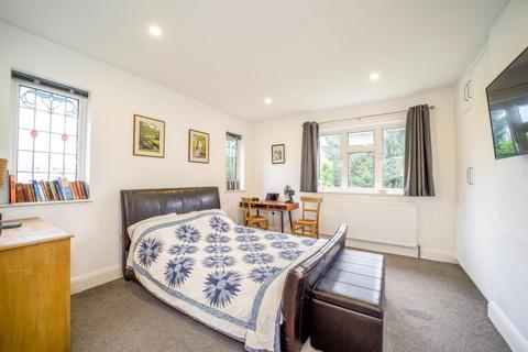 53 Bodley Road, New Malden, KT3 5QD