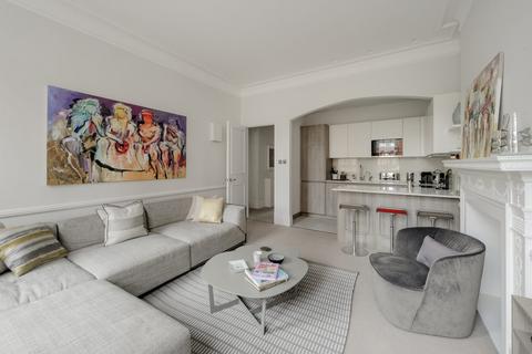 2 bedroom apartment to rent, Cadogan Square, Knightsbridge, SW1X