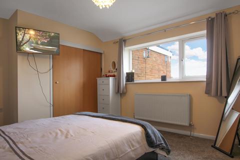 79a Cavan Drive, St Albans, AL3 6HP