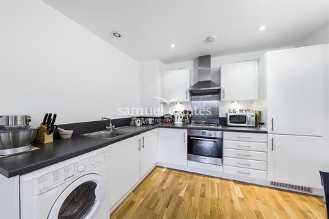 2 bedroom flat to rent, Leamore Court, Meath Crescent, Bethnal Green, London, E2